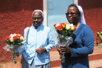 Sr. Leah und Sr. Emmah
